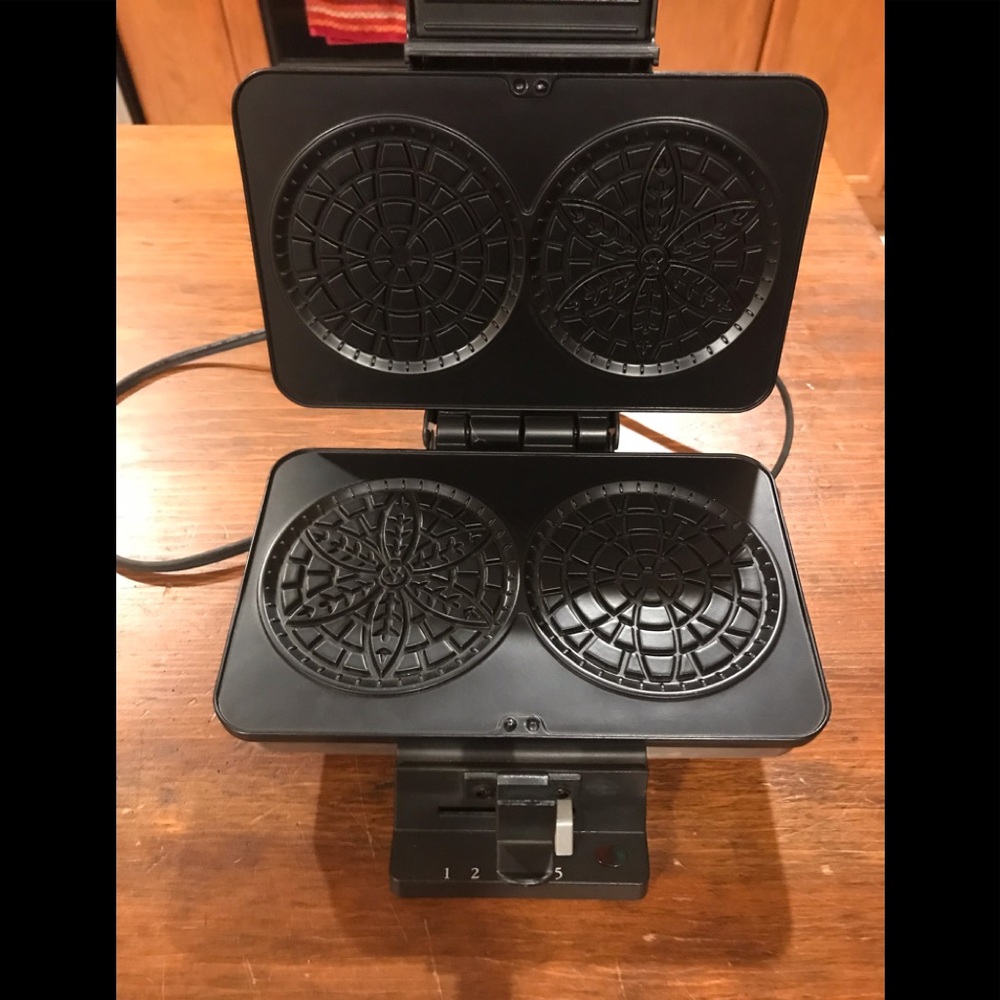 Cuisinart Pizzele machine